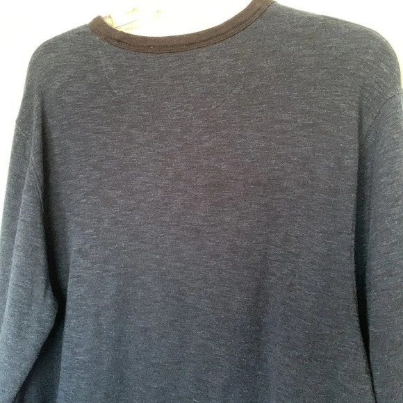 MENS VINCE LONG SLEEVE PULLOVER BLUE AND BLACK TOP SIZE MEDIUM COTTON/poly - Picture 6 of 7